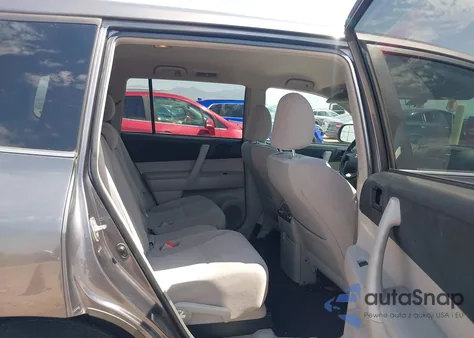 2012 Toyota Highlander из США, поврежденный, VIN 5TDZA3EH6CS030979